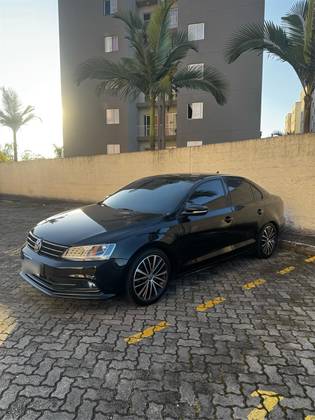VOLKSWAGEN JETTA 1.4 16V TSI COMFORTLINE GASOLINA 4P TIPTRONIC VOLKSWAGEN JETTA 1.4 16V TSI COMFORTLINE GASOLINA 4P TIPTRONIC